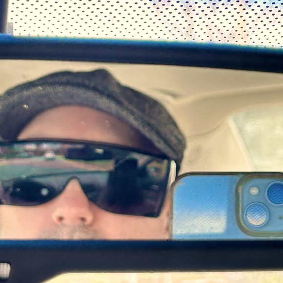 Meet your Posher, William - Picture 1 of 1